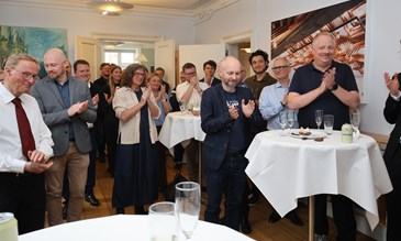 Center for Medarbejdereje lanceret med rungende klapsalver